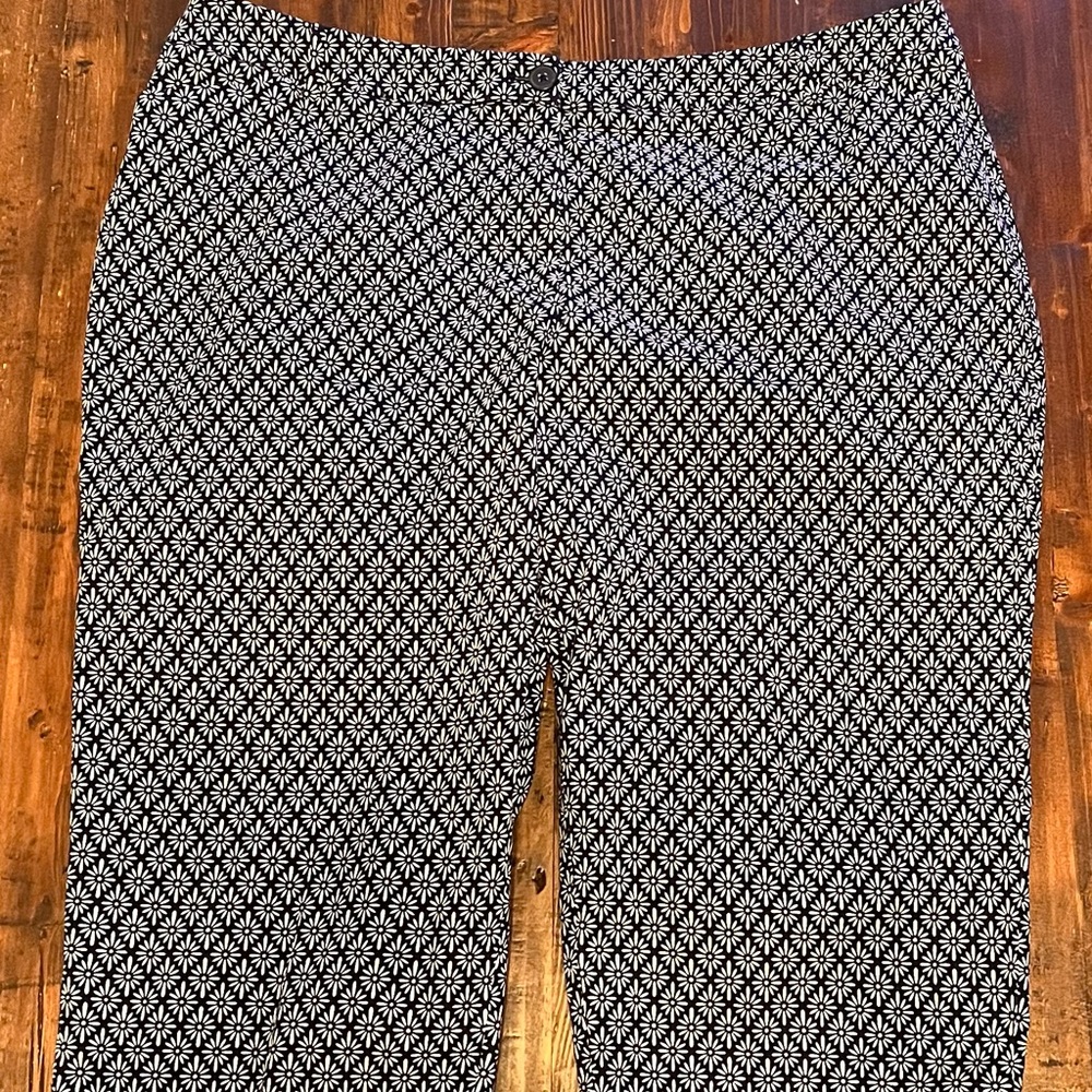 Talbots Plus Size Crop Pants with Button Trim - Navy Blue Pattern